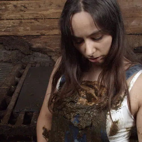 Aiyana Reina del estiércol