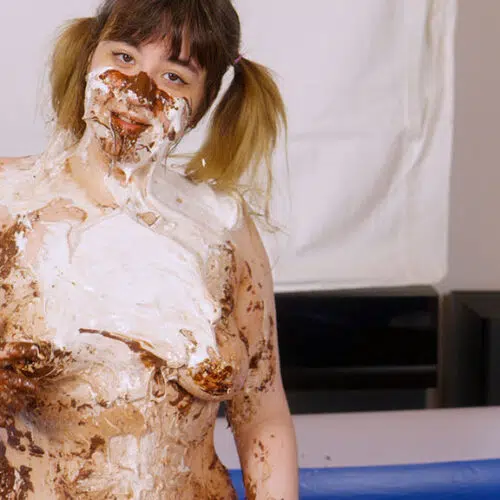 Lyndra Lynn - Chocolate Fun