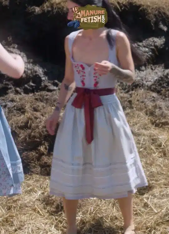 Kaitlyn Katsaros Dirndl - Image 3