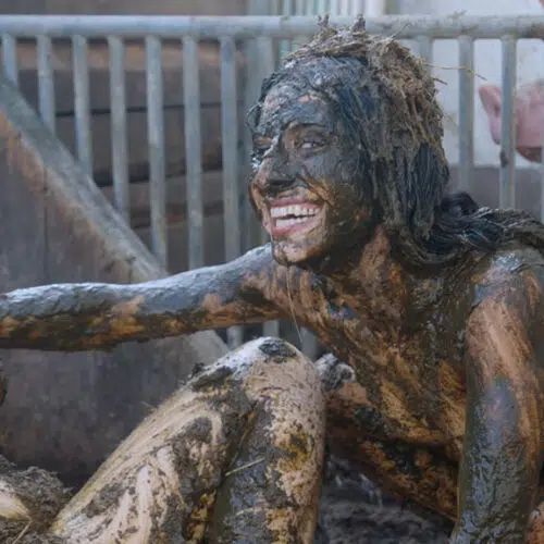 Kaitlyn Katsaros Lyndra Lynn - Two Girls One Farm